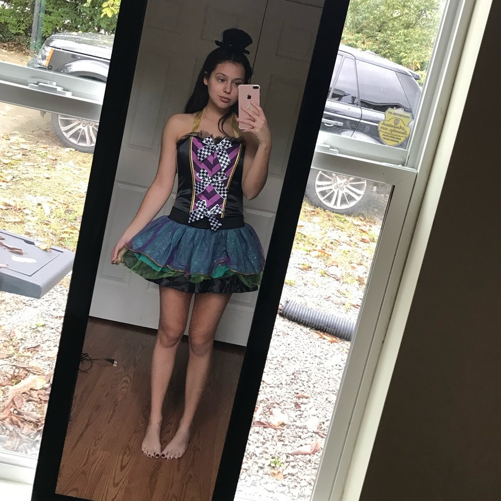 Mad Hatter Costume 🐇🎩